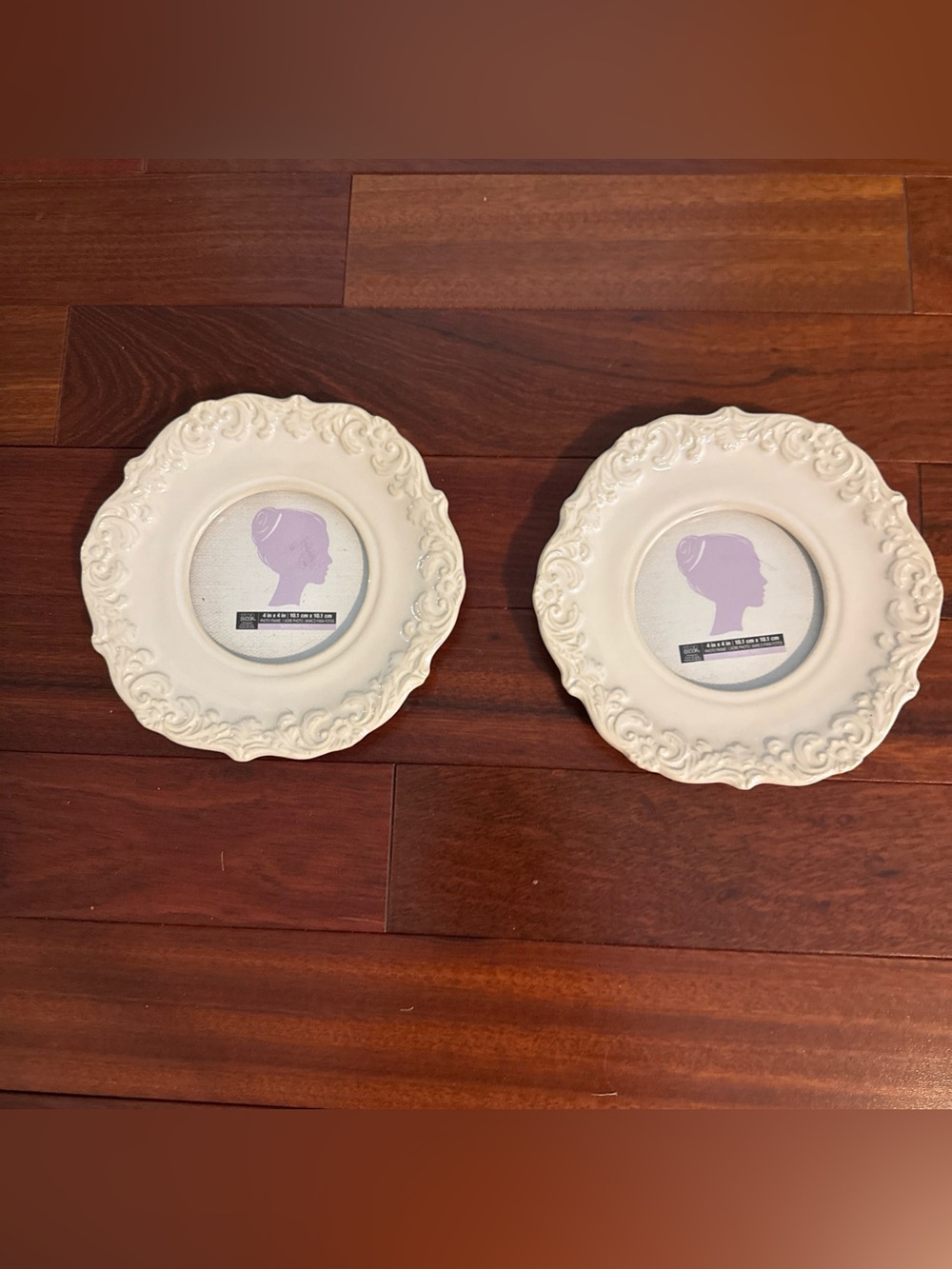 CERAMIC PICTURE FRAMES 2 Twin Ivory Ornate Round Holds 4x4 Pics  - Outer 7.5x7.5